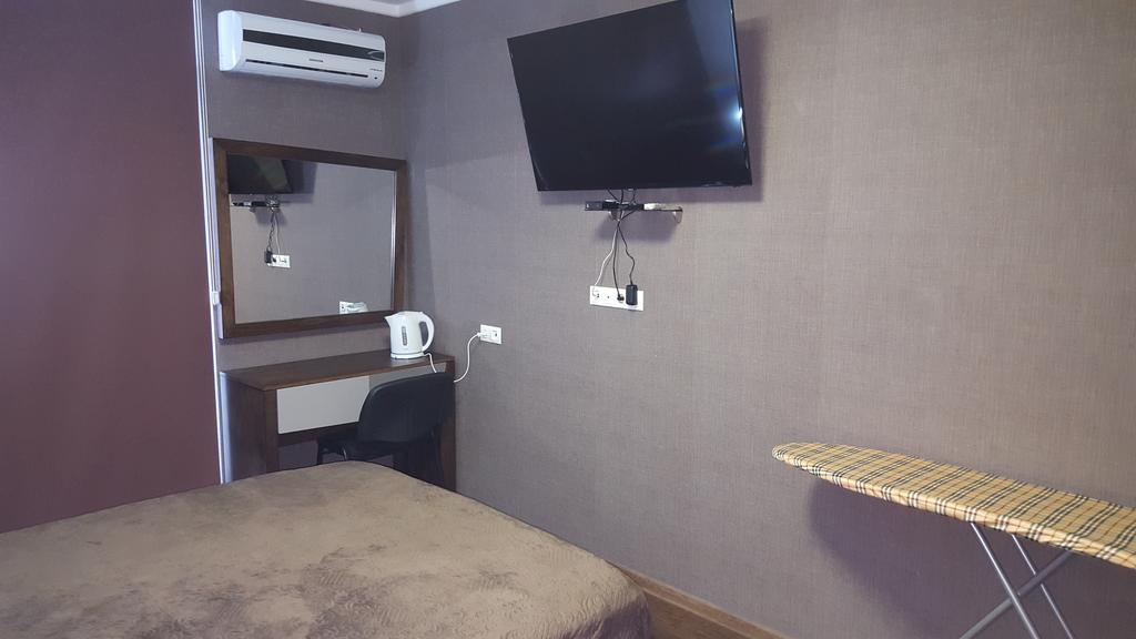 באטומי Mimino Apartment Deluxe First Line חדר תמונה