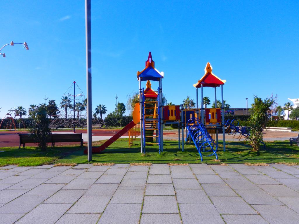 באטומי Mimino Apartment Deluxe First Line מראה חיצוני תמונה