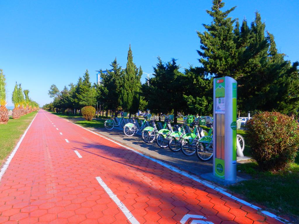 באטומי Mimino Apartment Deluxe First Line מראה חיצוני תמונה